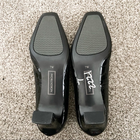 90’s black snakeskin heels - Picture 5 of 5